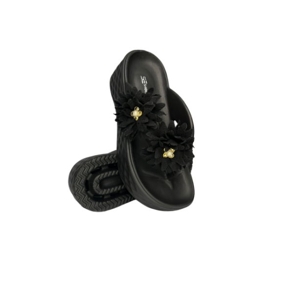 Black Women’s Casual Slippers